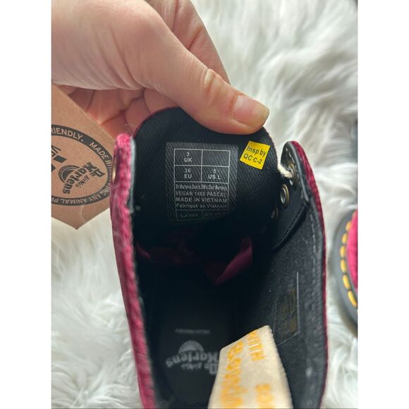 Dr. Martens Women’s Vegan 1460 Pascal Velvet Boots – 8-Eye Lace-Up Combat Boot s - Picture 5 of 8